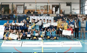 fotografía grupal del interescolar basquetbol 3x3